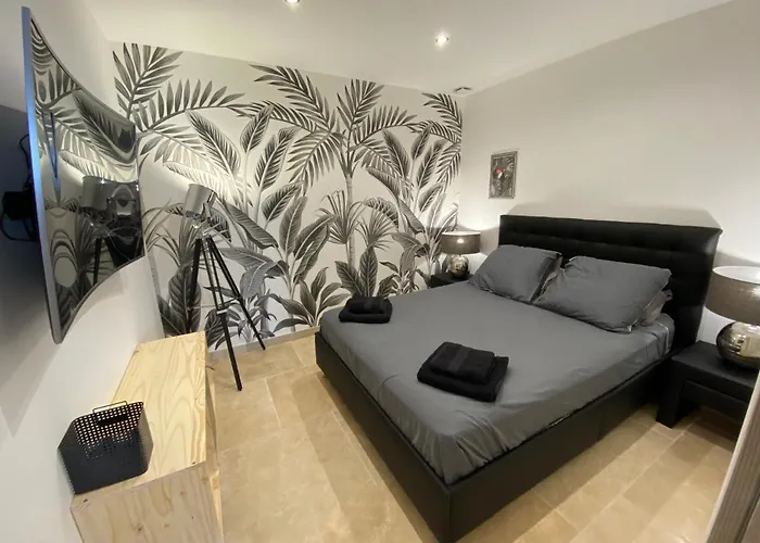 Apartment Bord De *